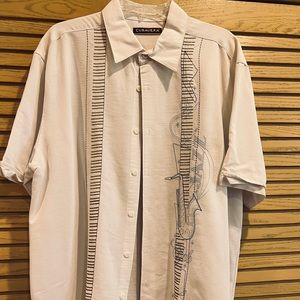 NWOT - Mens XL Cubavera button-down with decorative embroidery